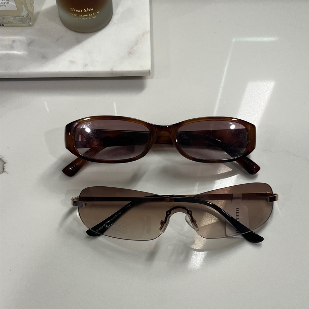 Urban outfitters Stylish Brown Sunglasses Set Y2K style